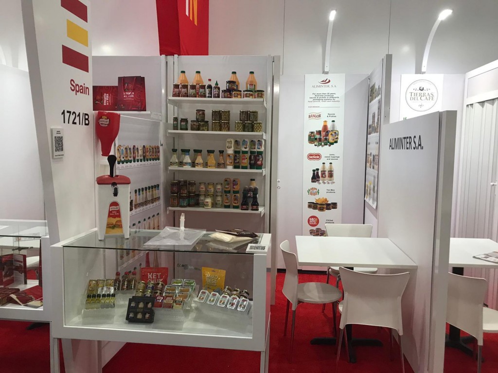 Stand de Aliminter en la feria